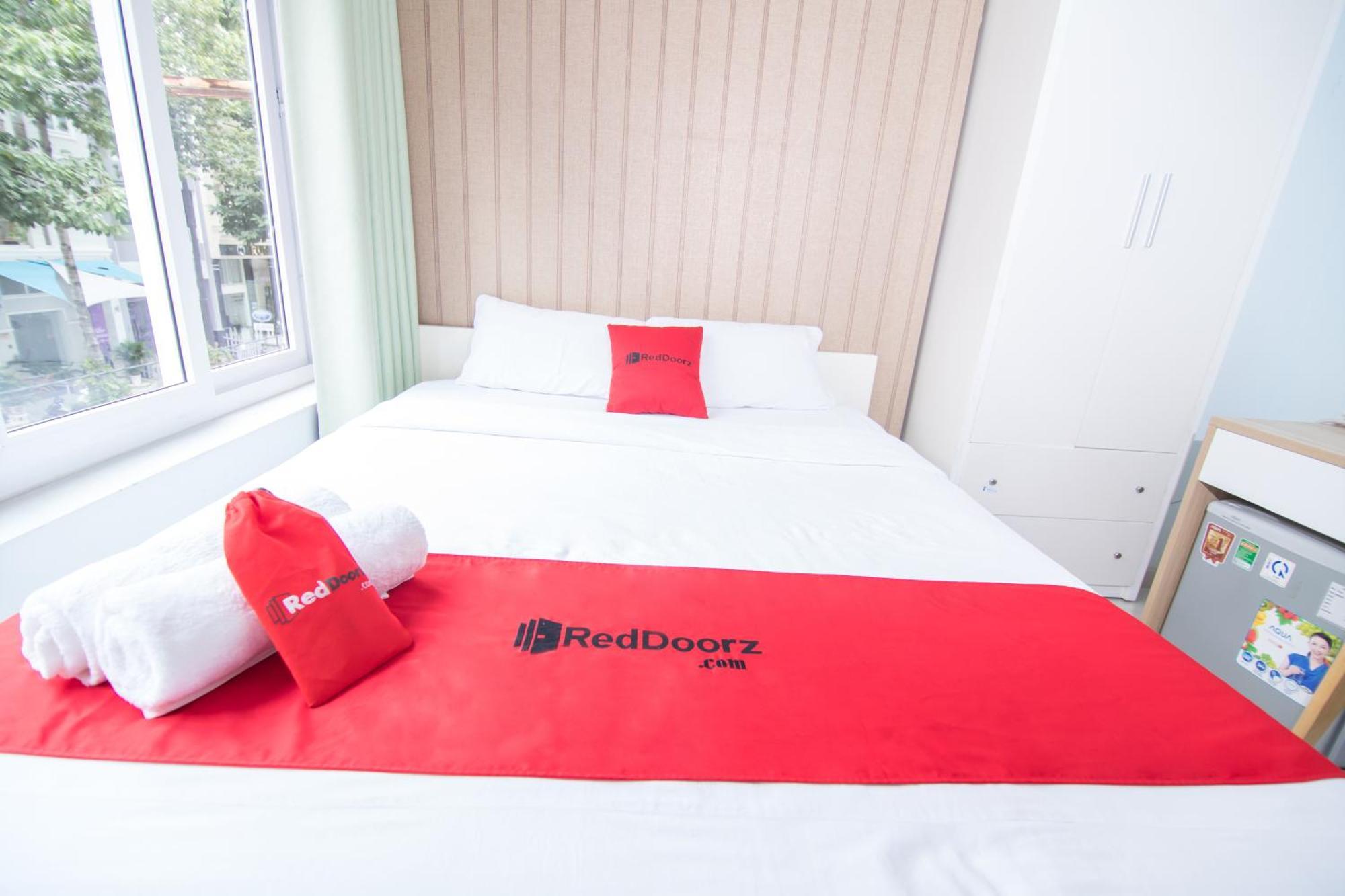 Reddoorz Near Sc Vivocity Mall 2 Ho Şi Min Dış mekan fotoğraf